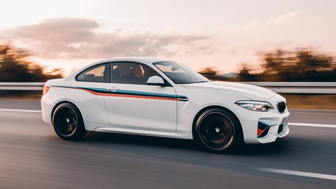 BMW 225i